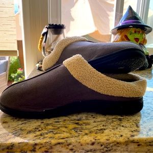 Dearfoam Men’s Slipper’s